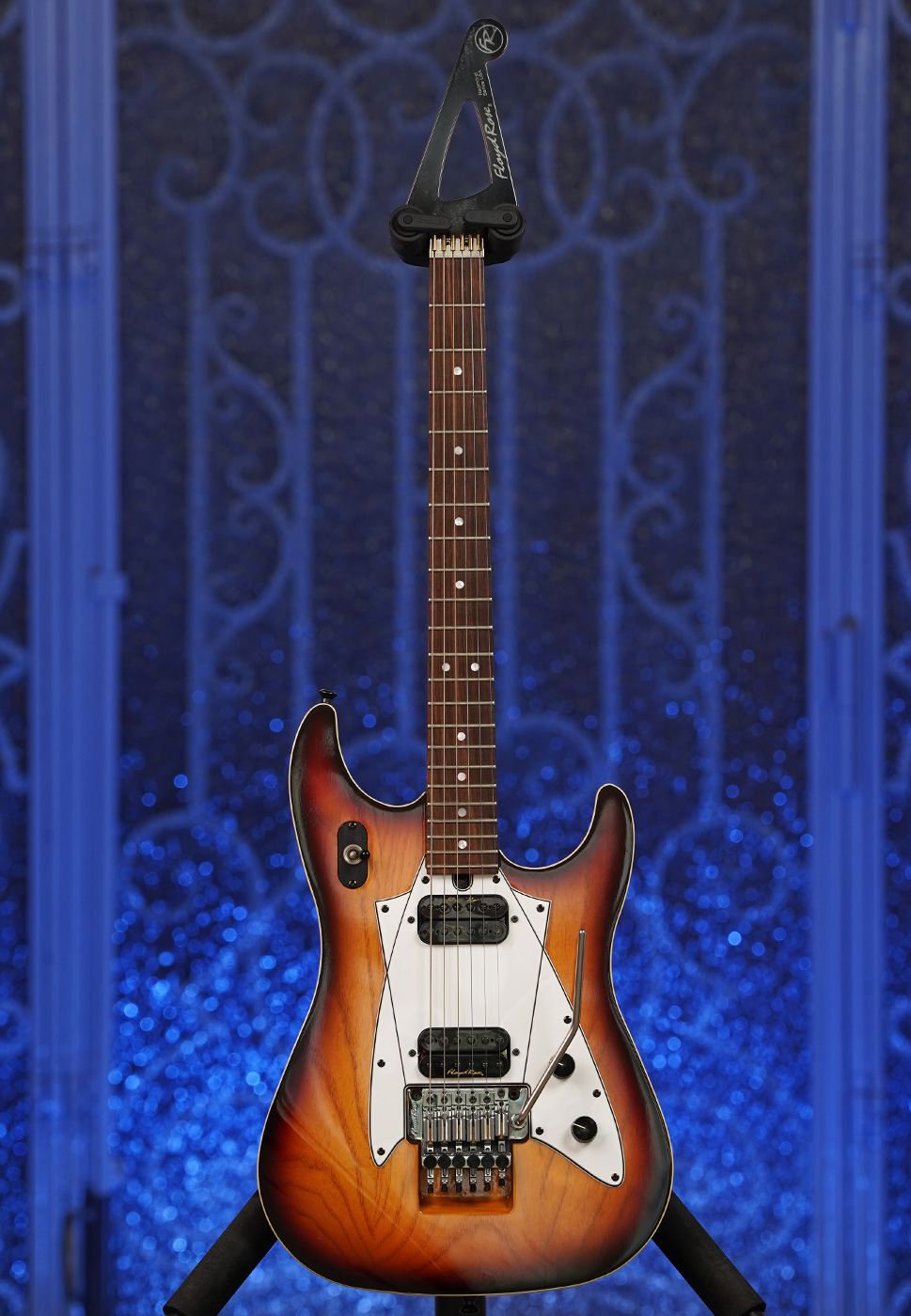 https://www.mattsguitar.shop/uploads/guitares-matts-2/Floyd-Rose-Sunburst-Prototype-Ex-Richie-Sambora-Bon-Jovi.jpg